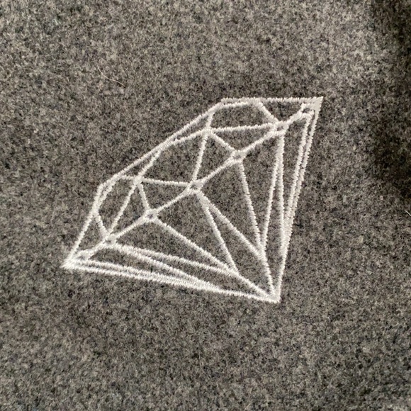 {NWT) Diamond Supply Co. | Embroidered Logo Varsity Bomber Jacket Gray (L) - Picture 8 of 16